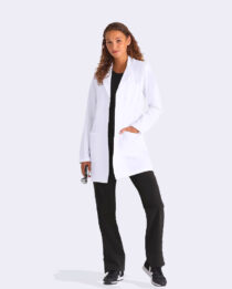 front 2405 32 3pkt rounded collar lab coat